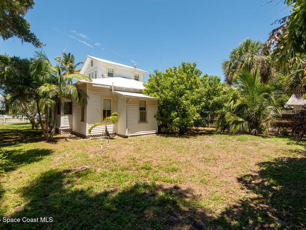 2101 Vernon Place, Melbourne, FL 32901