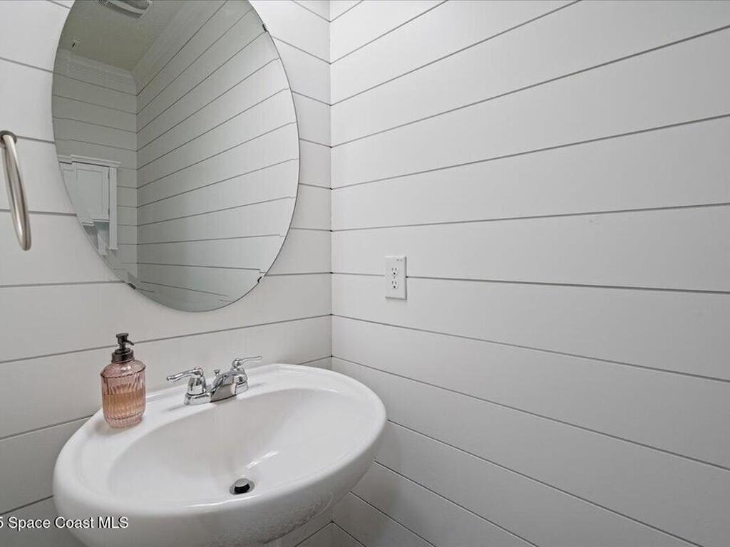 1120 Swiss Pointe Lane, Rockledge, FL 32955