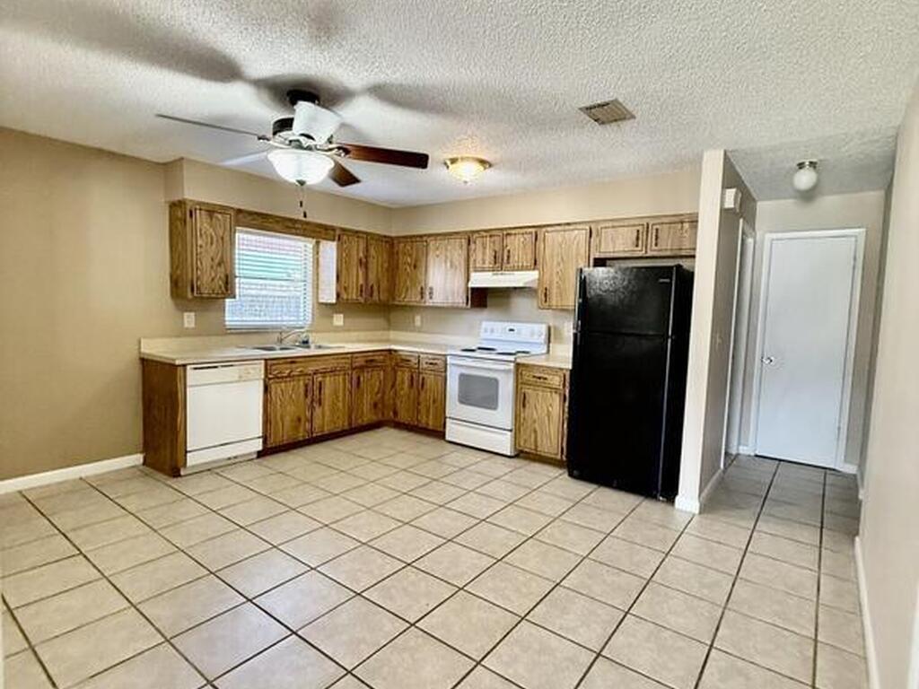 55 W Towne Place, Titusville, FL 32796