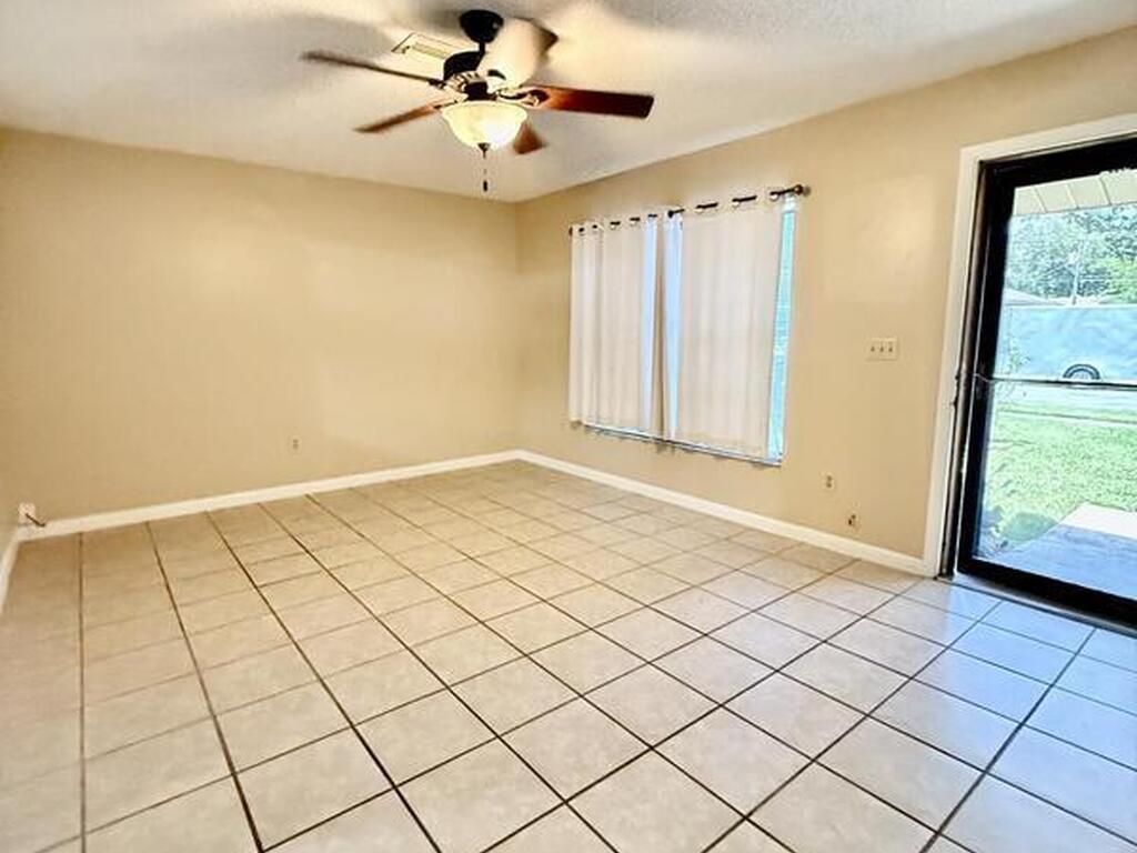 55 W Towne Place, Titusville, FL 32796