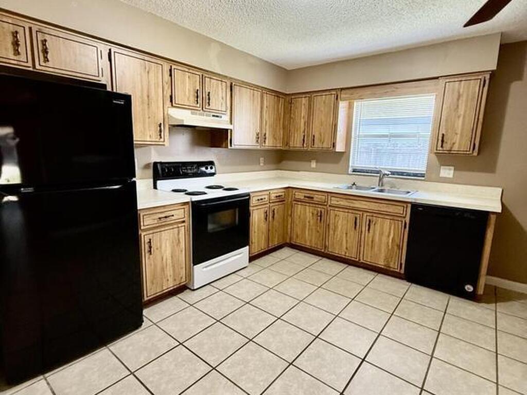 55 W Towne Place, Titusville, FL 32796