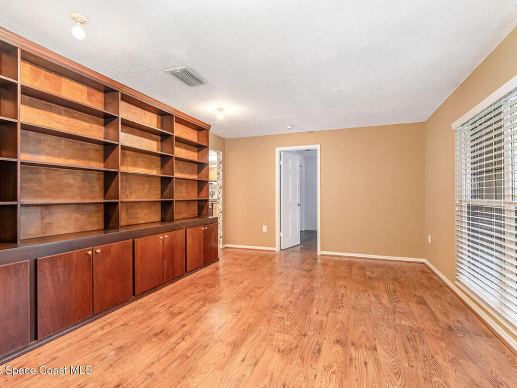 4245 Hillview Circle, Merritt Island, FL 32952