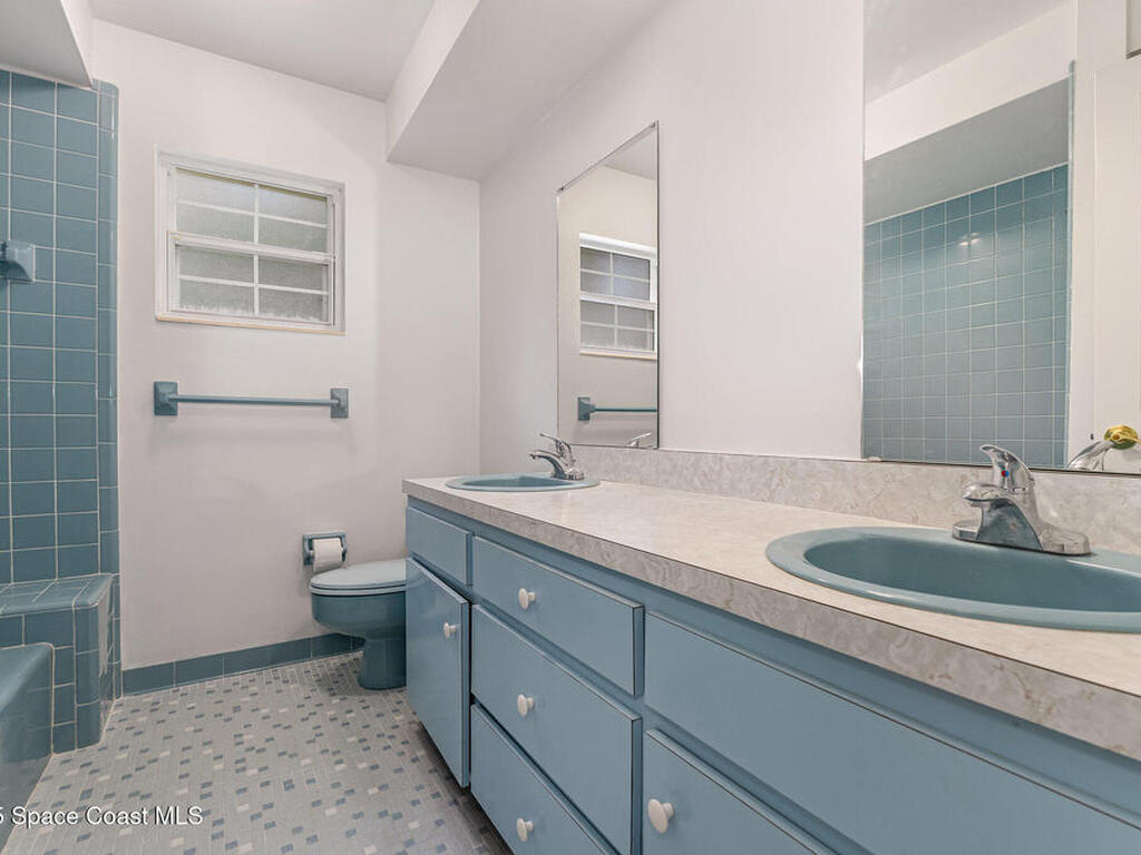 4245 Hillview Circle, Merritt Island, FL 32952