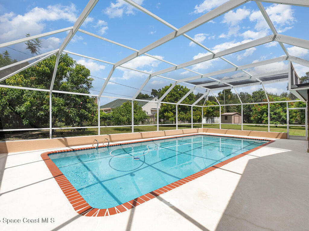 4245 Hillview Circle, Merritt Island, FL 32952