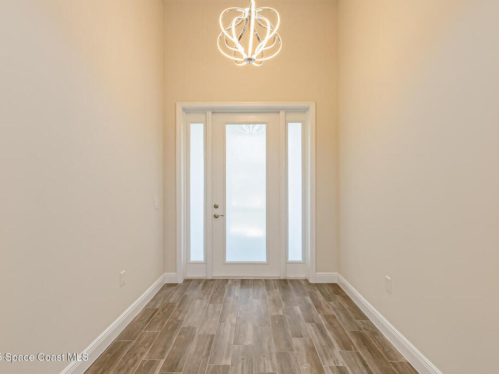 1081 Italia Court, Melbourne, FL 32940
