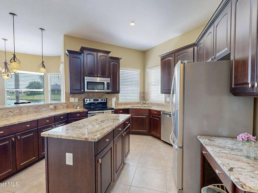 1522 Tralee Bay Avenue, Melbourne, FL 32940