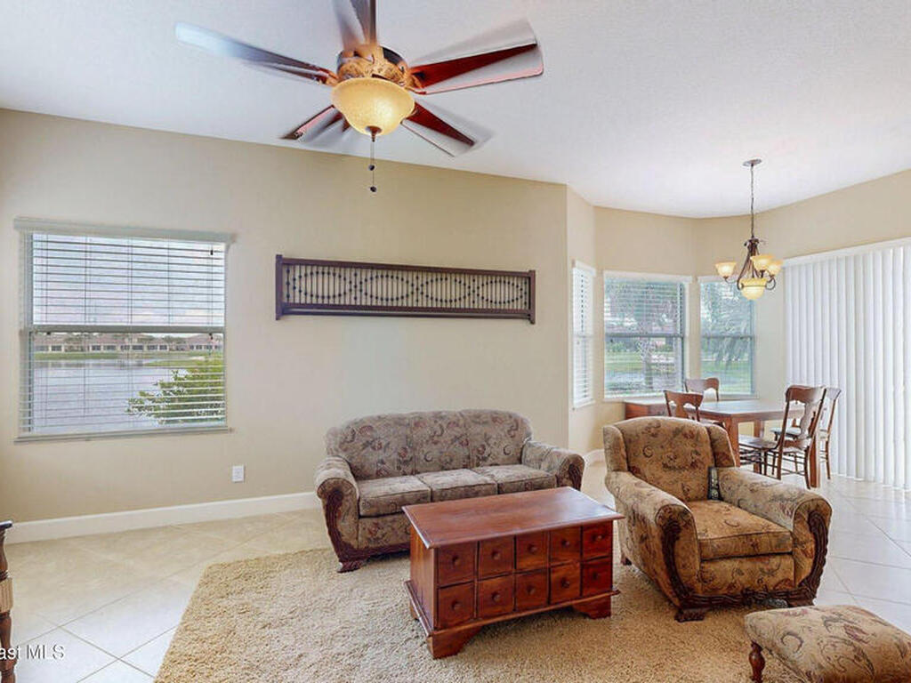 1522 Tralee Bay Avenue, Melbourne, FL 32940