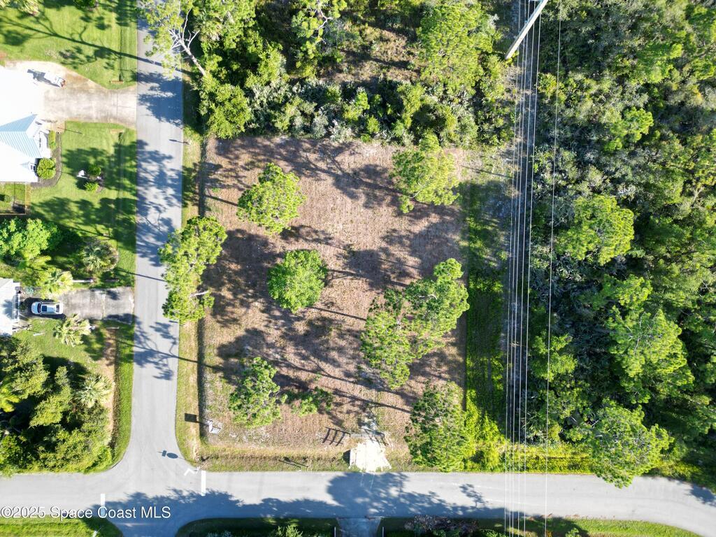 3625 Wisteria Lane, Micco, FL 32976