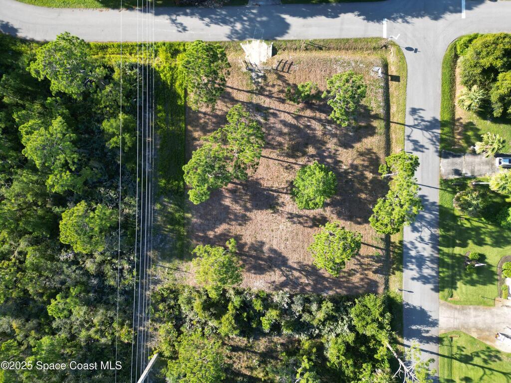 3625 Wisteria Lane, Micco, FL 32976