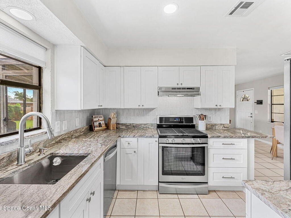1129 Martha Lee Avenue, Rockledge, FL 32955