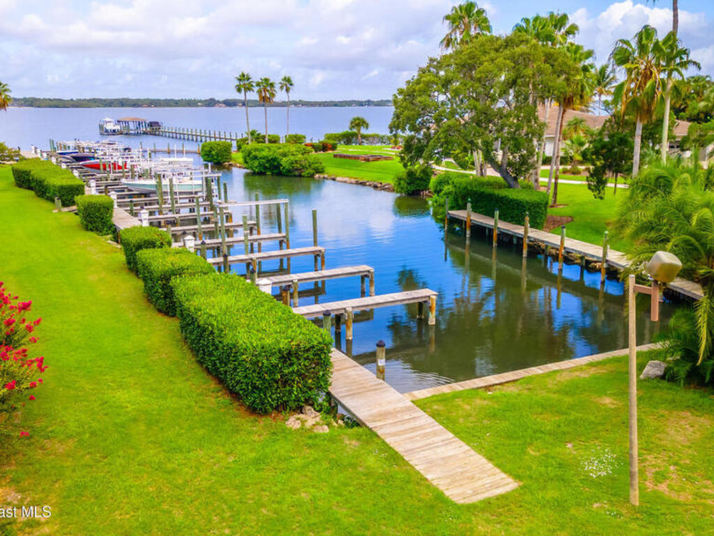 150 Utopia Circle, Merritt Island, FL 32952