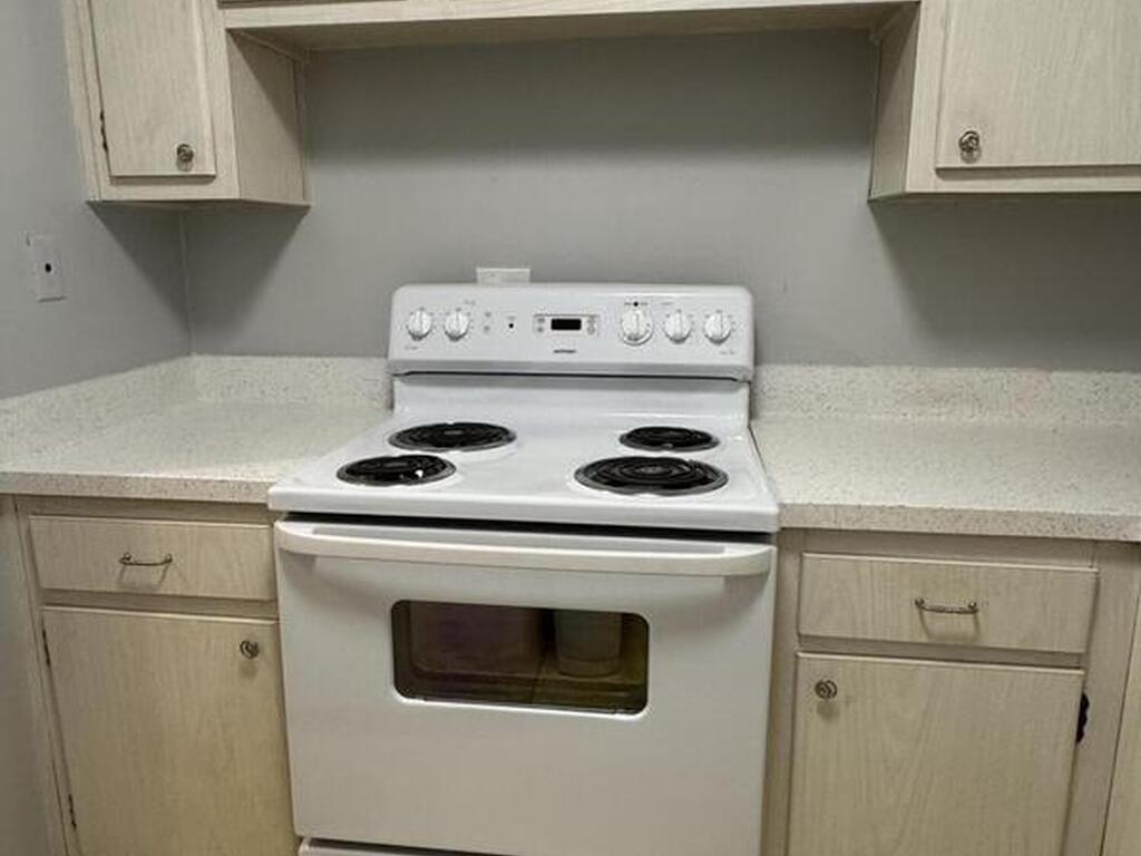 205 Buccaneer Avenue, Merritt Island, FL 32952