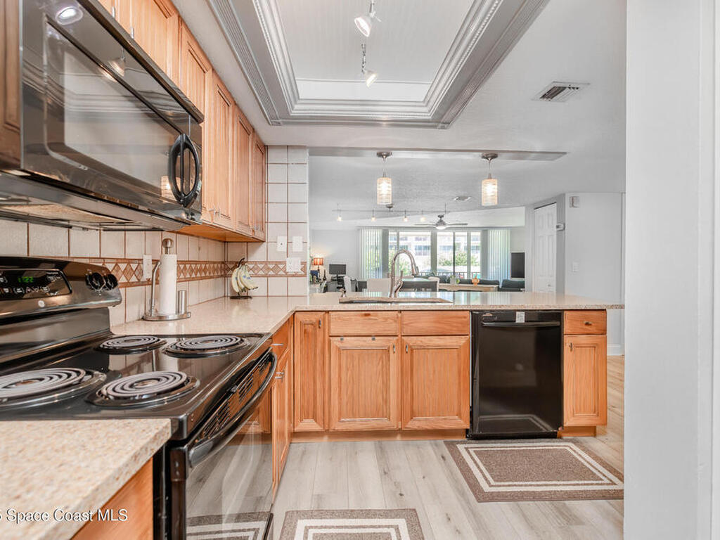 1830 N Atlantic Avenue, Cocoa Beach, FL 32931
