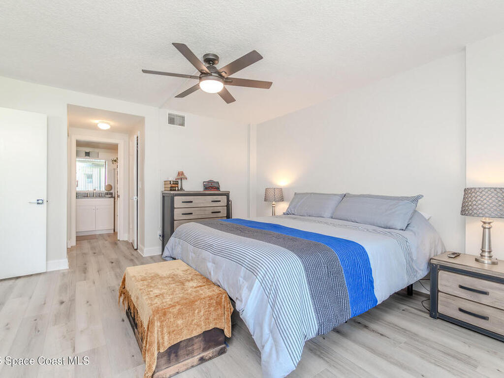 1830 N Atlantic Avenue, Cocoa Beach, FL 32931