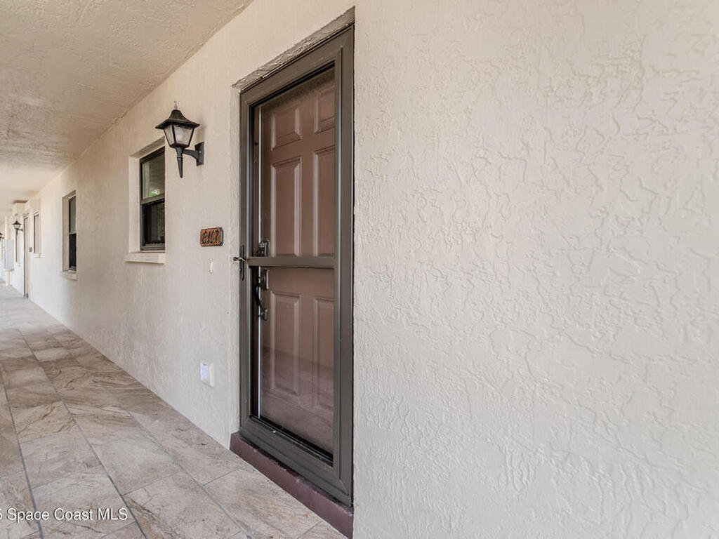 1830 N Atlantic Avenue, Cocoa Beach, FL 32931