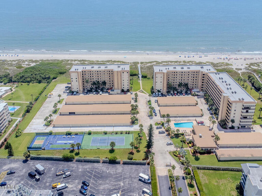 1830 N Atlantic Avenue, Cocoa Beach, FL 32931