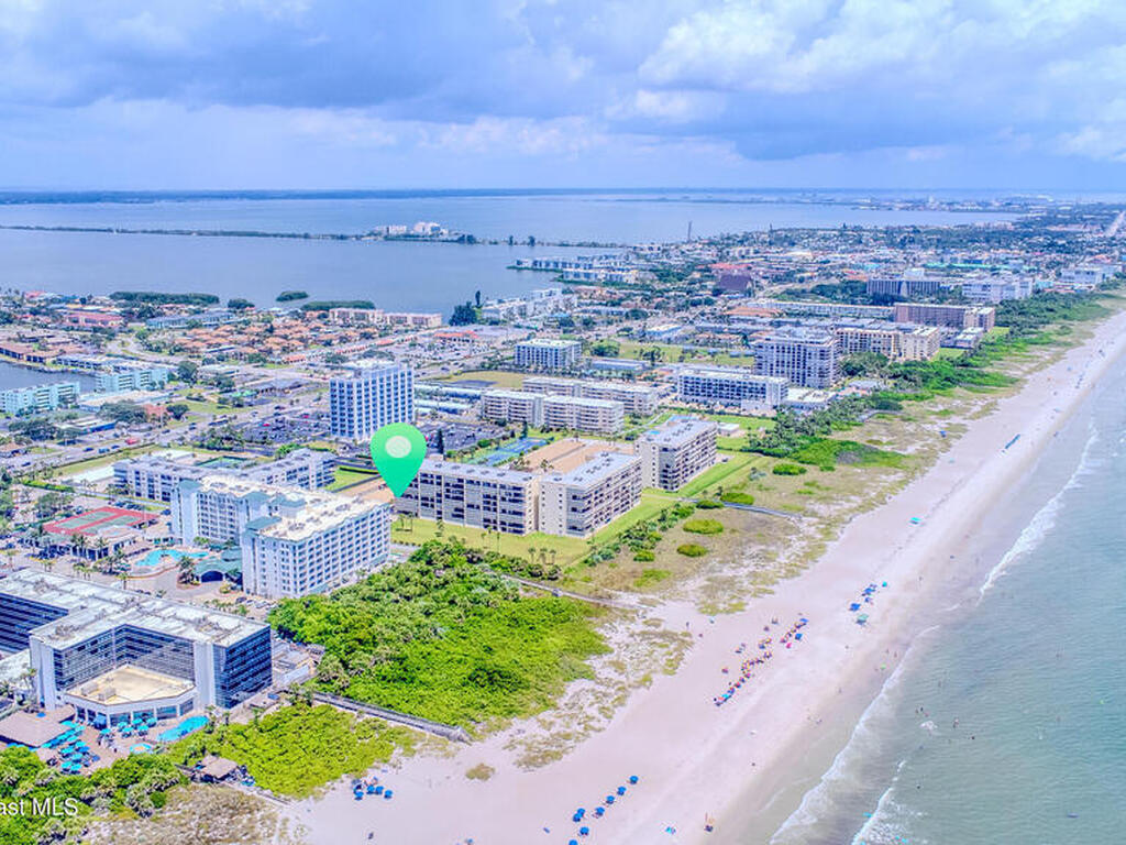 1830 N Atlantic Avenue, Cocoa Beach, FL 32931