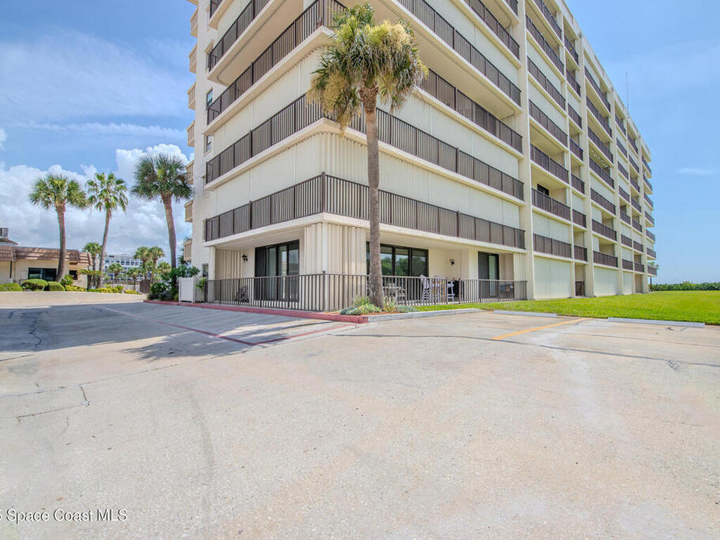 1830 N Atlantic Avenue, Cocoa Beach, FL 32931
