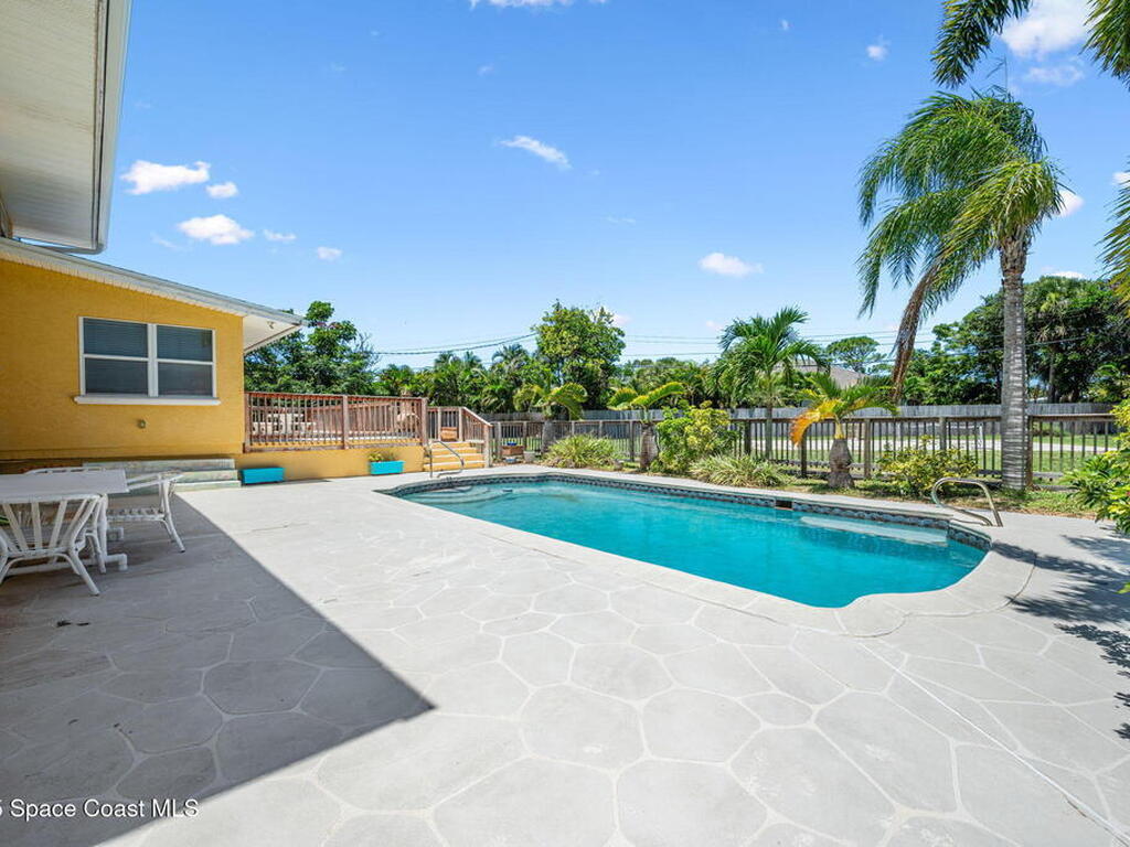 605 Citrus Court, Melbourne Beach, FL 32951