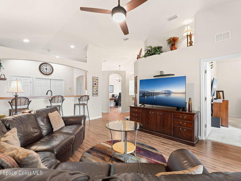 1910 Muirfield Way, Palm Bay, FL 32909