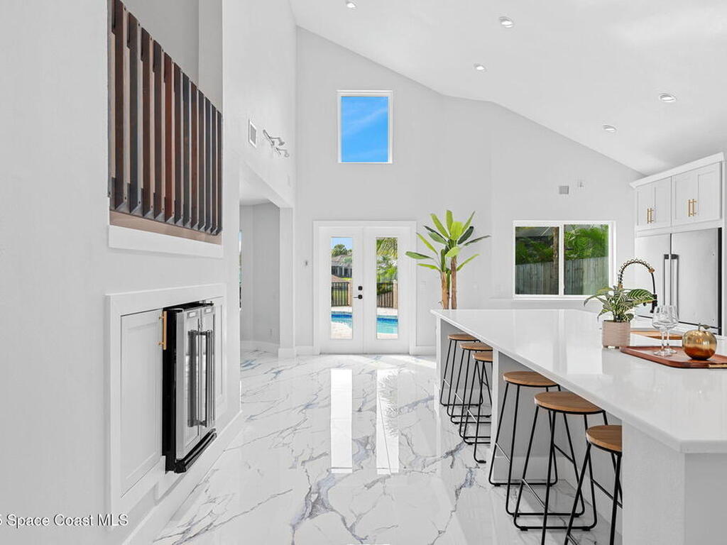 398 Riverview Lane, Melbourne Beach, FL 32951