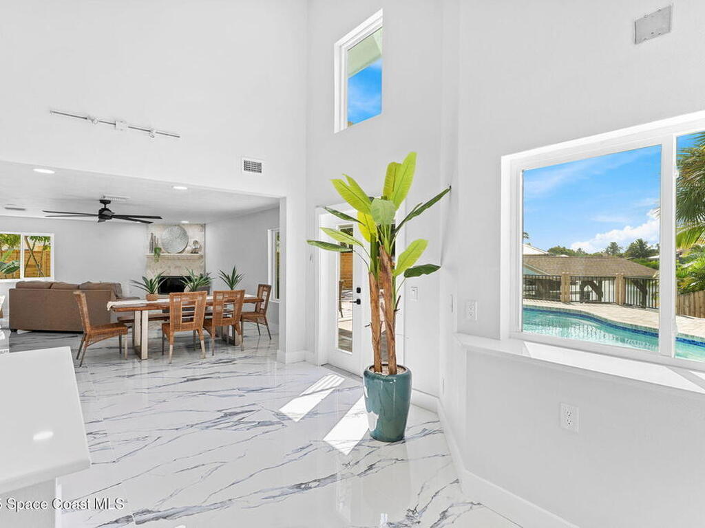 398 Riverview Lane, Melbourne Beach, FL 32951