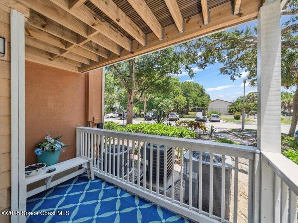 225 S Tropical Trail, Merritt Island, FL 32952
