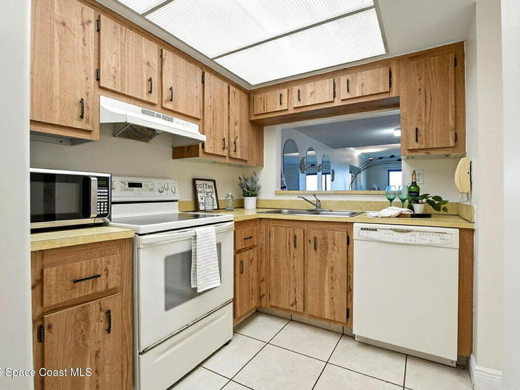 3170 N Atlantic Avenue, Cocoa Beach, FL 32931