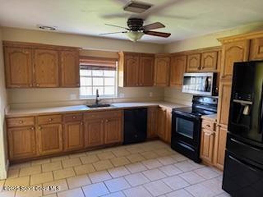 360 Mirandy Avenue, Merritt Island, FL 32952
