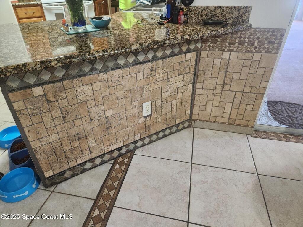 2971 SE Gabrysh Avenue, Palm Bay, FL 32909