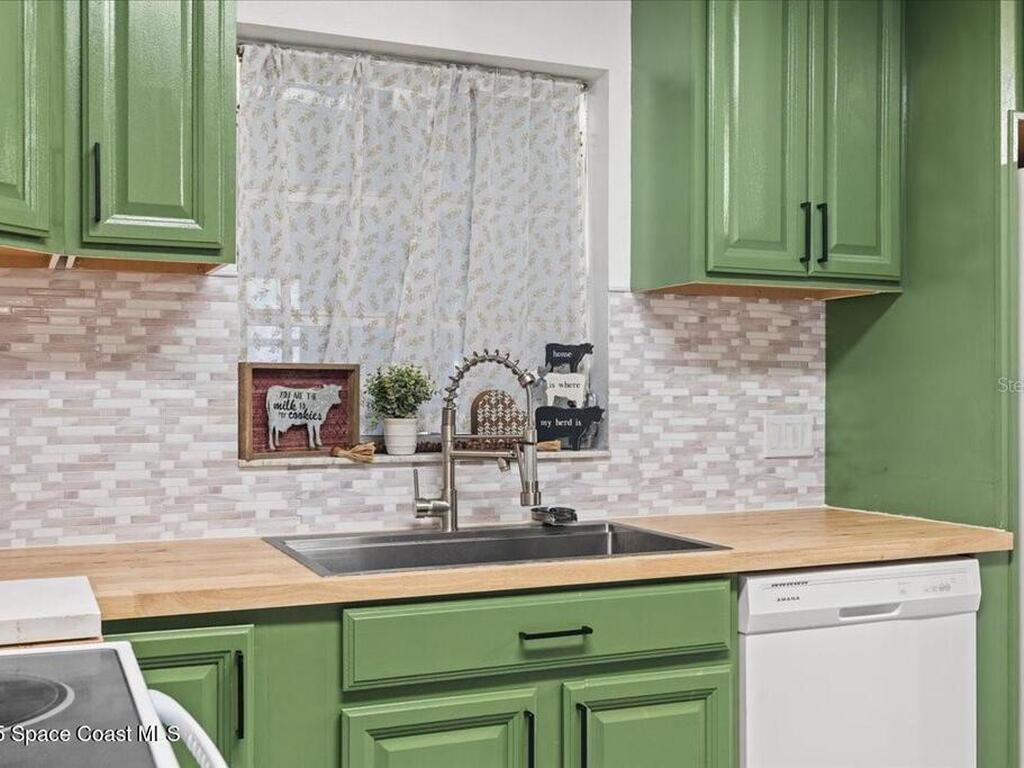 424 Wisconsin Avenue, St. Cloud, FL 34769