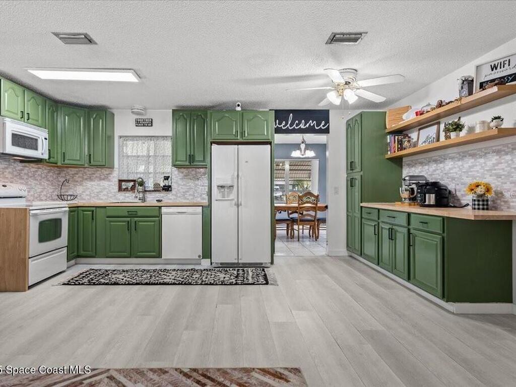 424 Wisconsin Avenue, St. Cloud, FL 34769