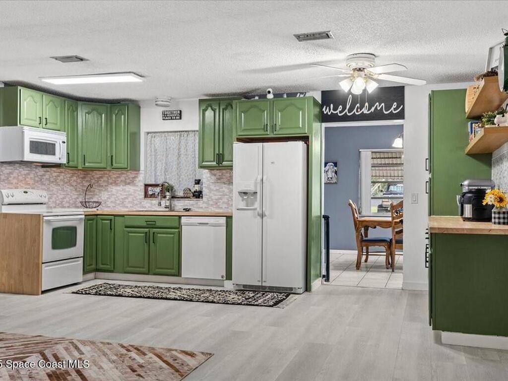 424 Wisconsin Avenue, St. Cloud, FL 34769