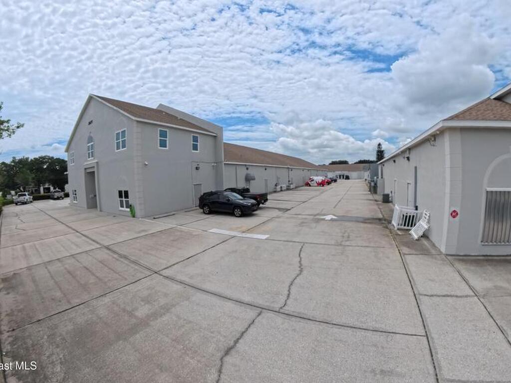 2825 Business Center Boulevard, Melbourne, FL 32940