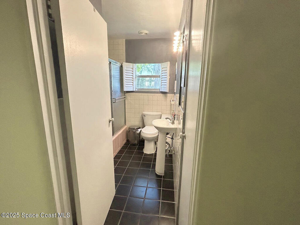 101 S Singleton Avenue, Titusville, FL 32796