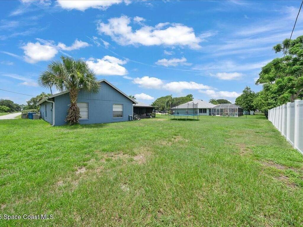 873 Ripley Terrace, Palm Bay, FL 32907