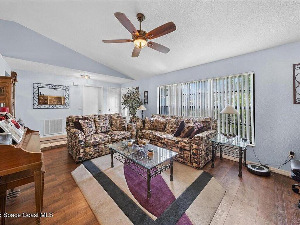 873 Ripley Terrace, Palm Bay, FL 32907