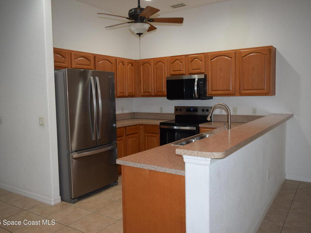 3145 Soft Breeze Circle, Melbourne, FL 32904