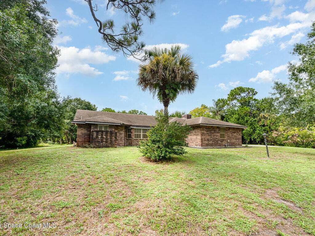 4625 Hidden Lakes Place, Melbourne, FL 32934