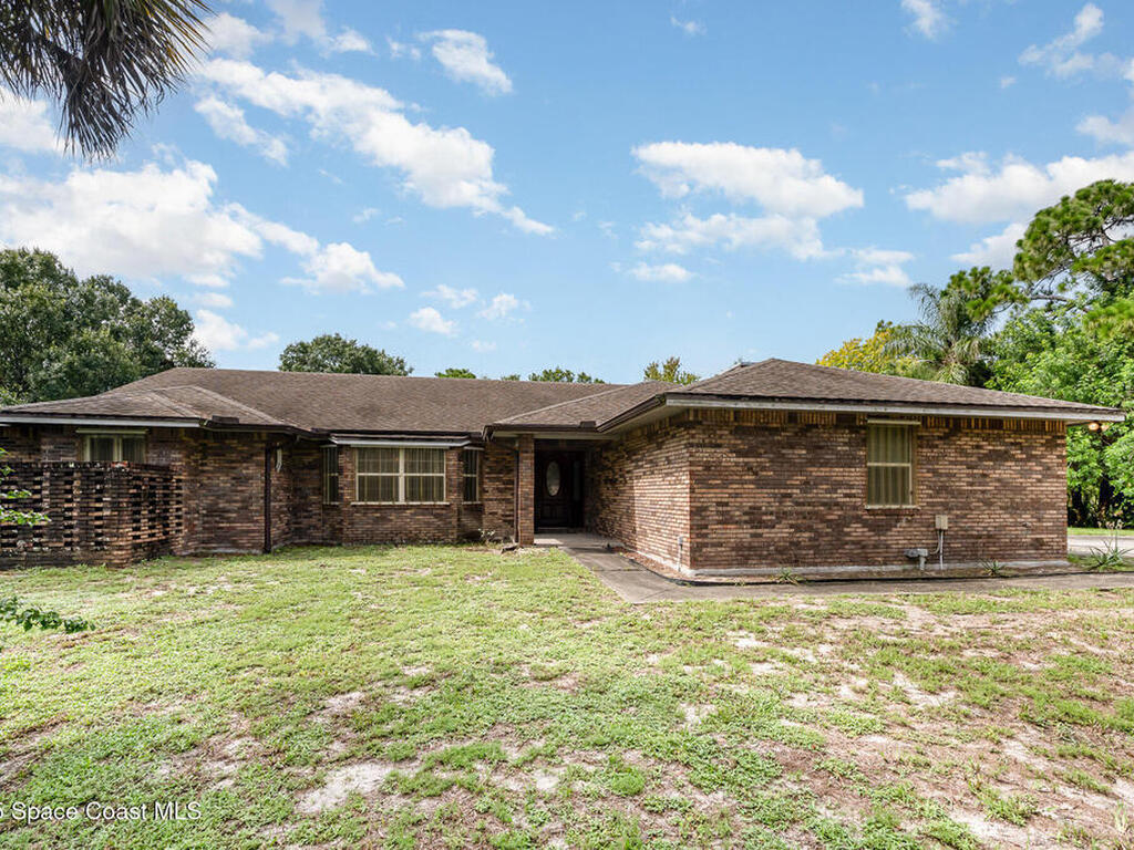 4625 Hidden Lakes Place, Melbourne, FL 32934