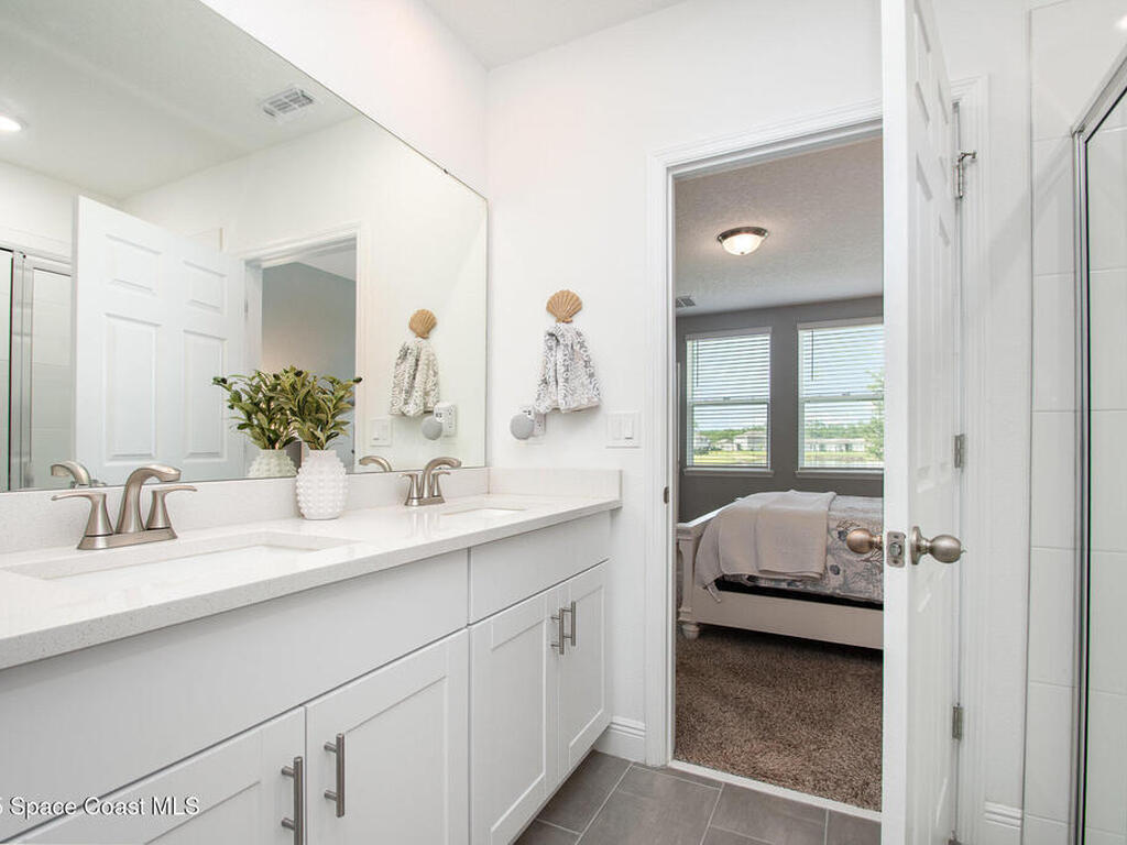 161 Pitching Wedge Drive, Daytona Beach, FL 32124