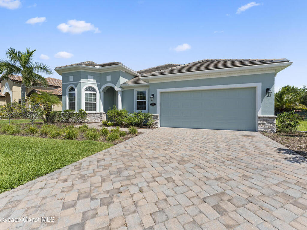 5237 Kirkwall Circle, Suntree, FL 32940