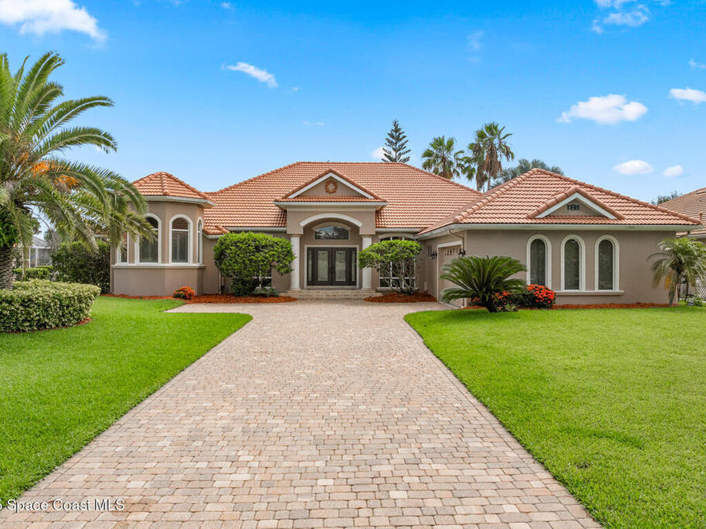 425 Baytree Drive, Suntree, FL 32940