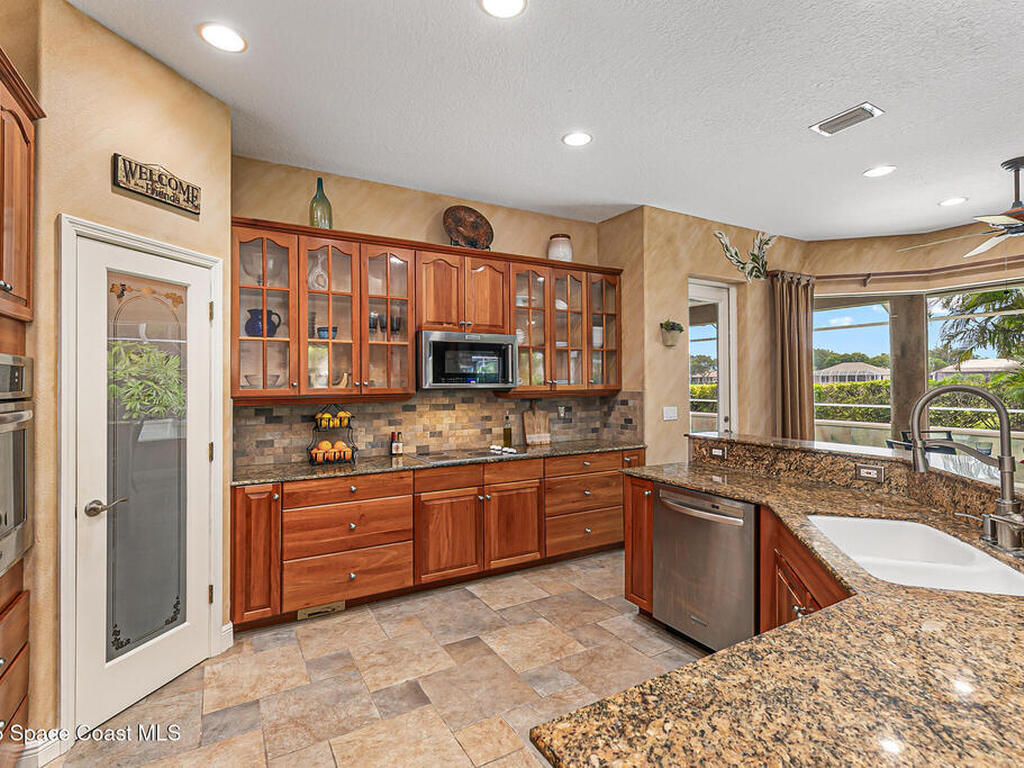 425 Baytree Drive, Suntree, FL 32940