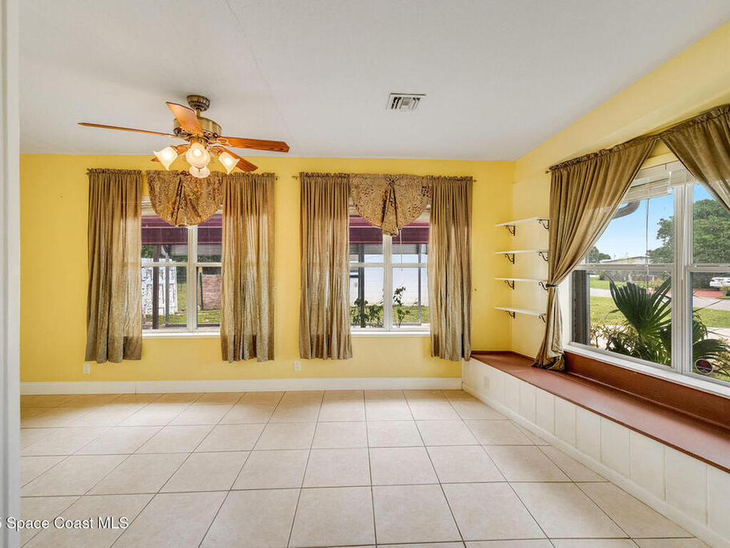 421 4th Street, Merritt Island, FL 32953