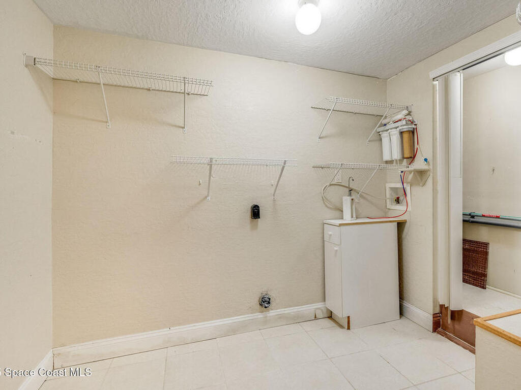 421 4th Street, Merritt Island, FL 32953