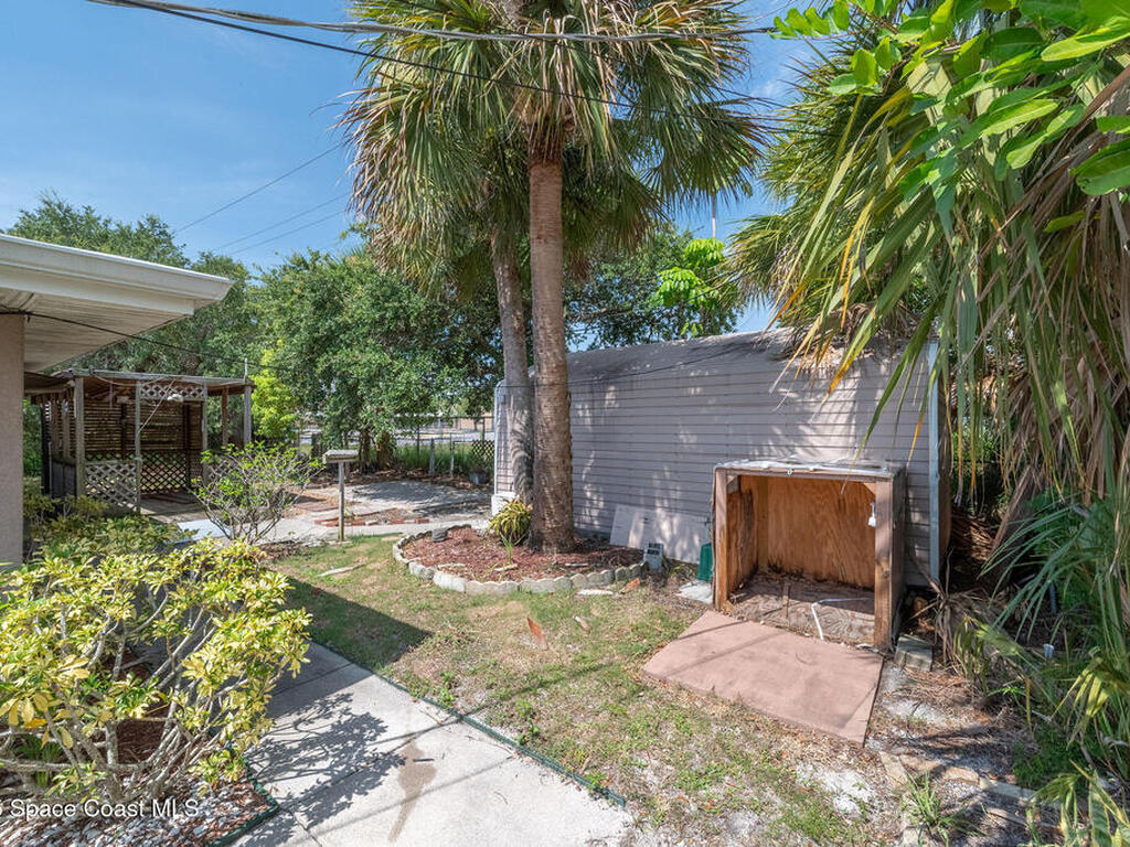 421 4th Street, Merritt Island, FL 32953