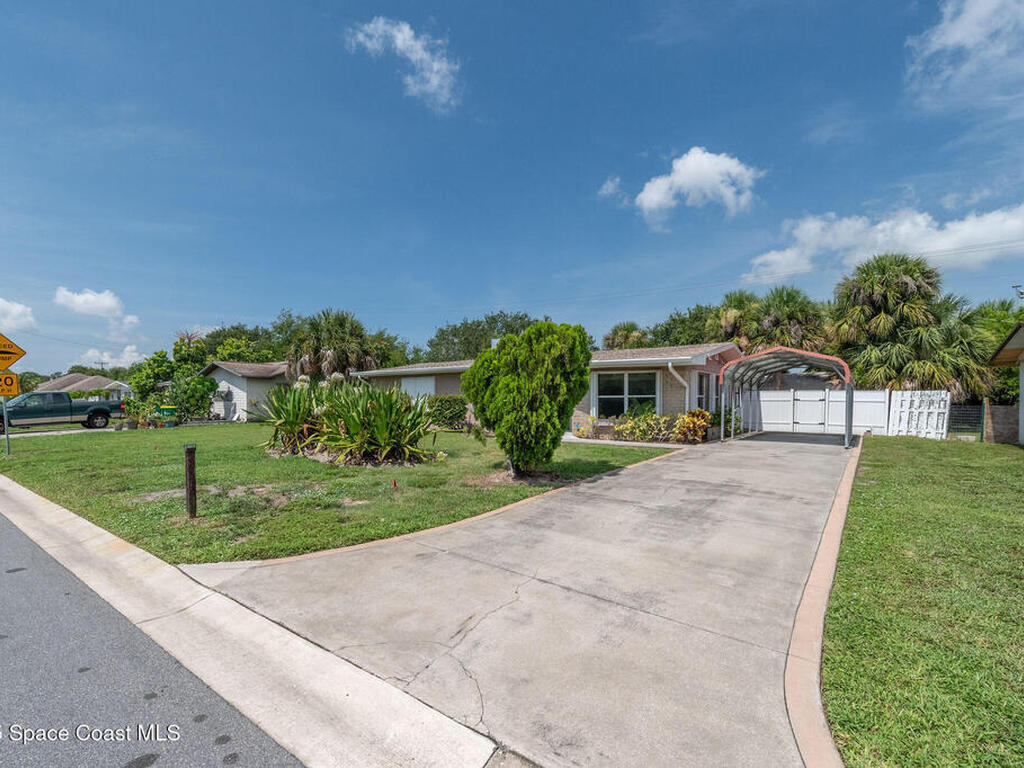 421 4th Street, Merritt Island, FL 32953