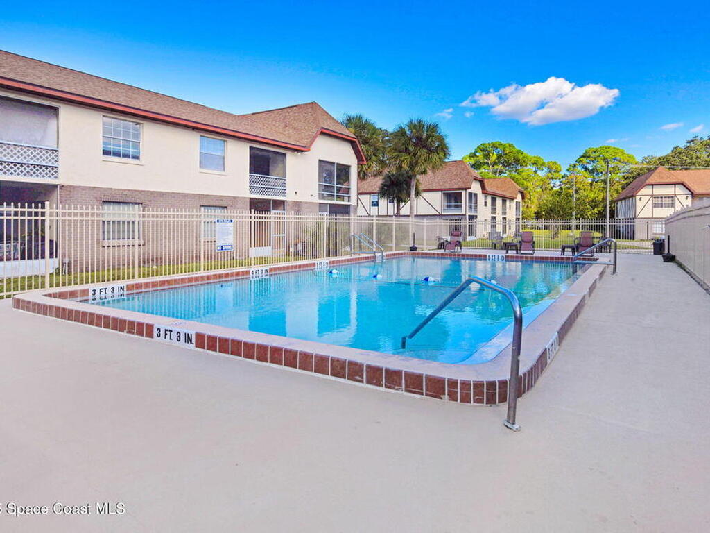 2962 Sir Hamilton Circle, Titusville, FL 32780