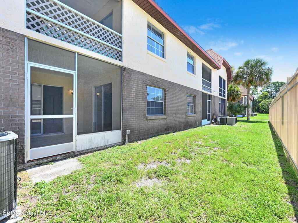 2962 Sir Hamilton Circle, Titusville, FL 32780